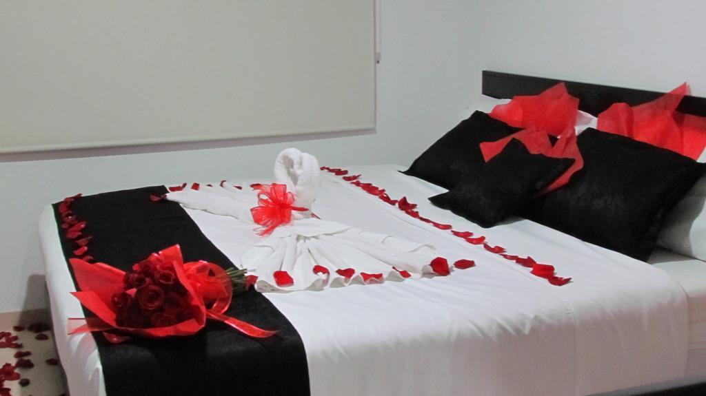 Aparta Hotel Bc Богота Экстерьер фото